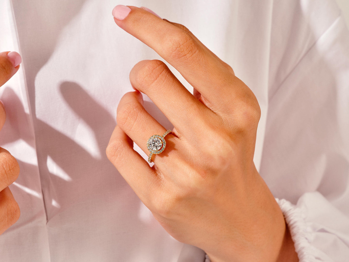 Bague de fiançailles Yasmine round